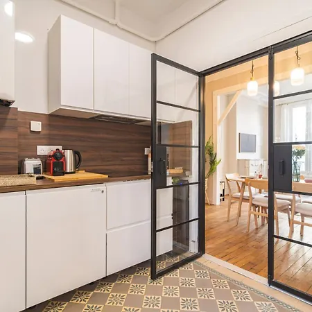 Apartamento Champagne - Exceptionnel 3 Chambres *